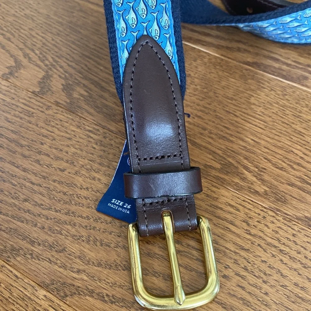 Vineyard Vines Fish Belt Brown Leather Silk Print Sz 26”